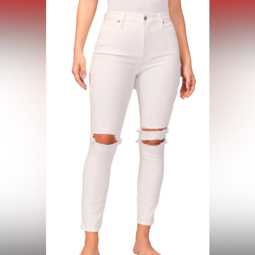 Abercrombie and Fitch Curve Love High Rise Super Skinny Jean in White 31 Long
